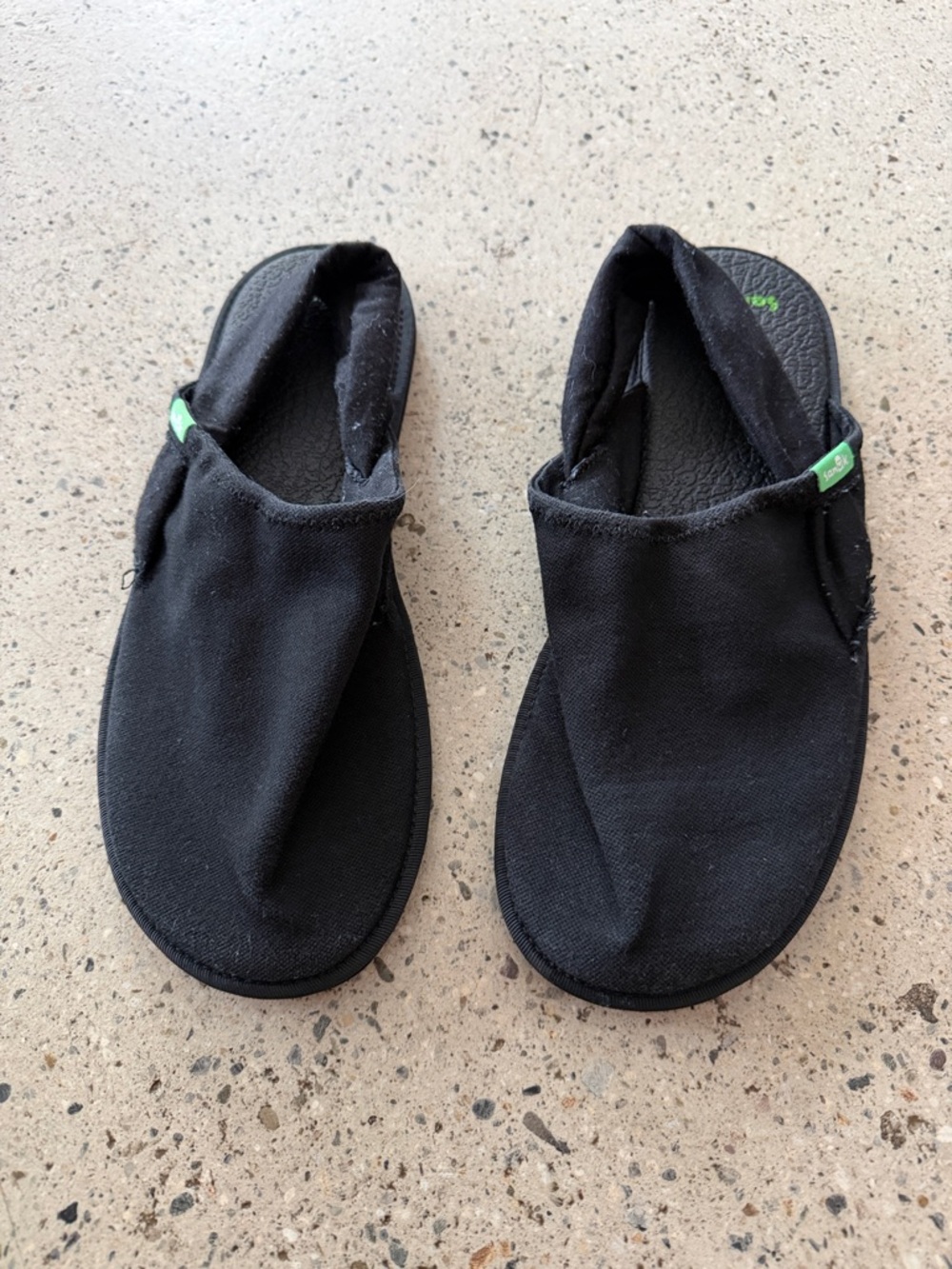 Sanuk Yoga Sling “Cruz” Slingback Sandal in Black Size 9